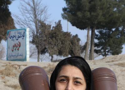 آشنایی با دختر ایرانی که میل می زند و کباده می کشد