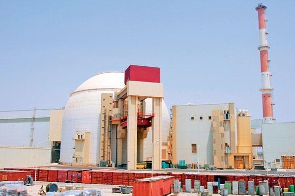 اینفوگرافیک ، نتایج یک دهه تولید برق هسته ای؛ نیروگاه بوشهر در 10 سال چقدر برق تولید کرده است؟ ، میزان صرفه جویی در مصرف نفت خام